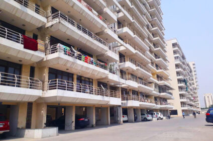 kingsbury apartments image 4